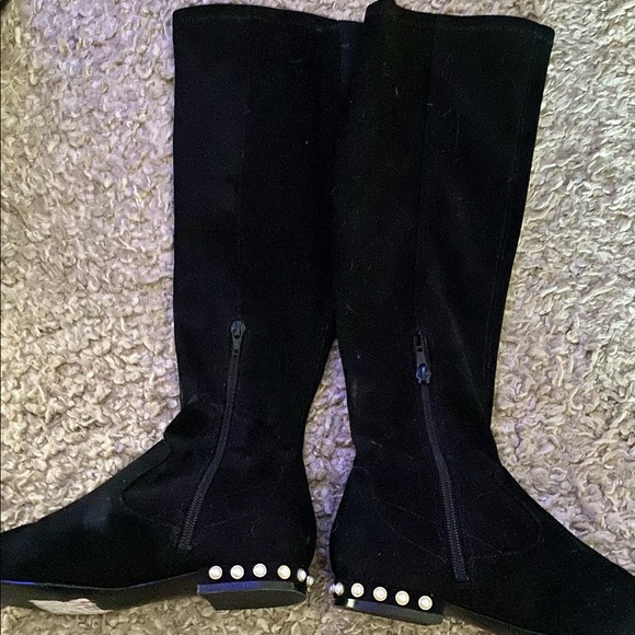 Ivanka Trump Black Freeda knee High Pearl Embellished Heel Faux Suede Boots - Picture 6 of 10